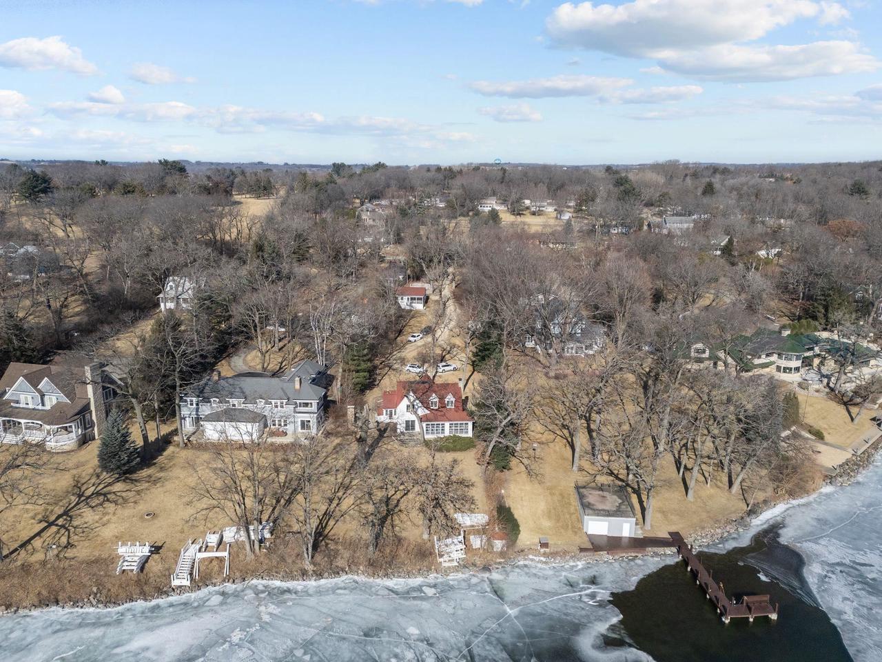 W1181 Illinois Avenue