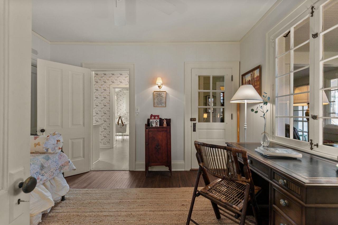 W1181 Illinois Avenue