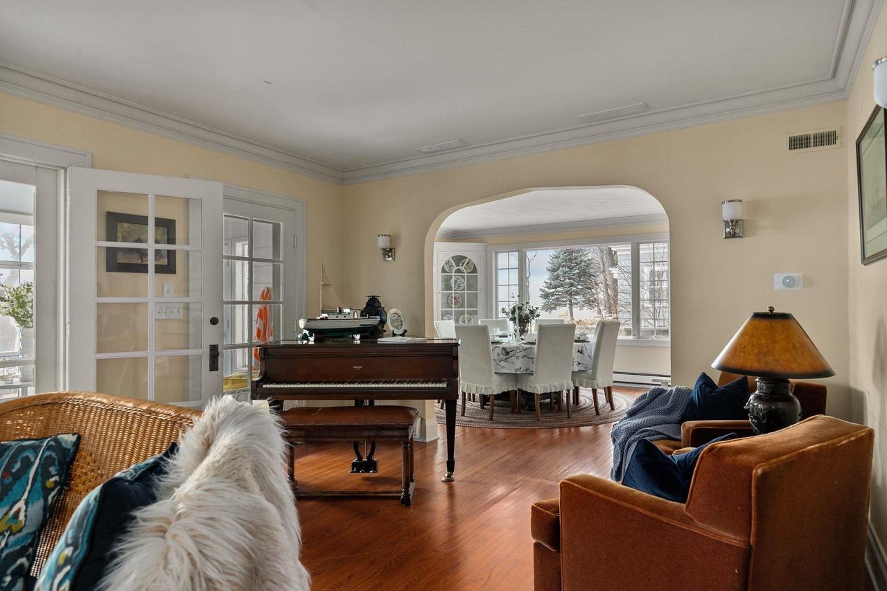 W1181 Illinois Avenue