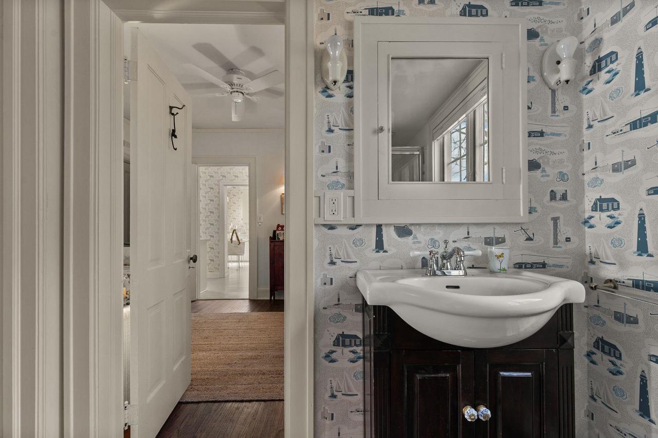 W1181 Illinois Avenue