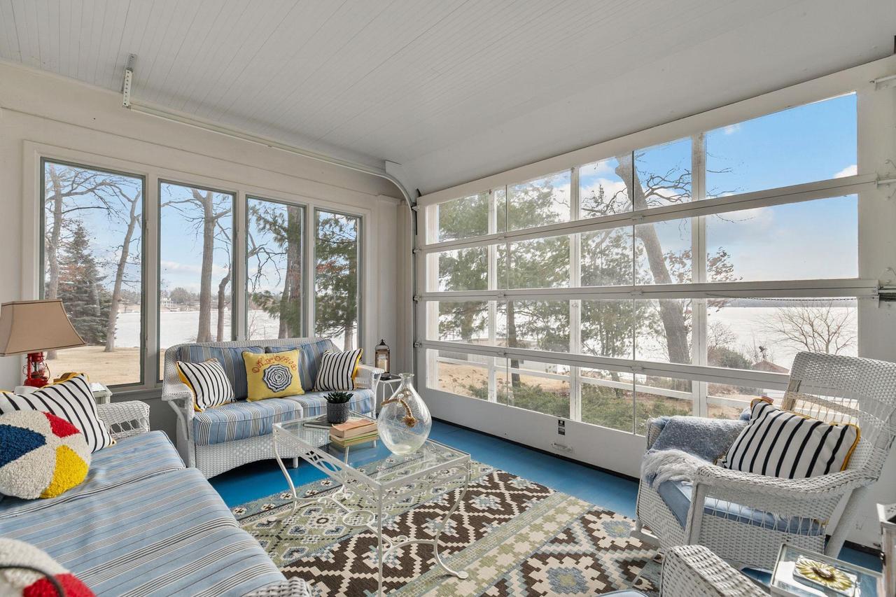 W1181 Illinois Avenue