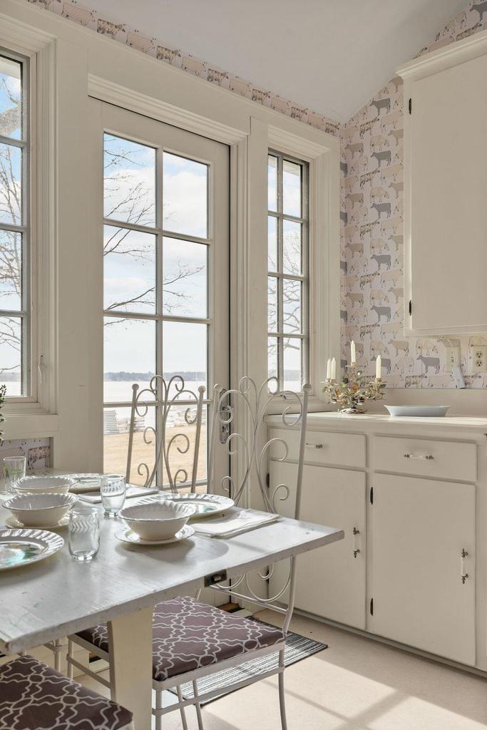 W1181 Illinois Avenue