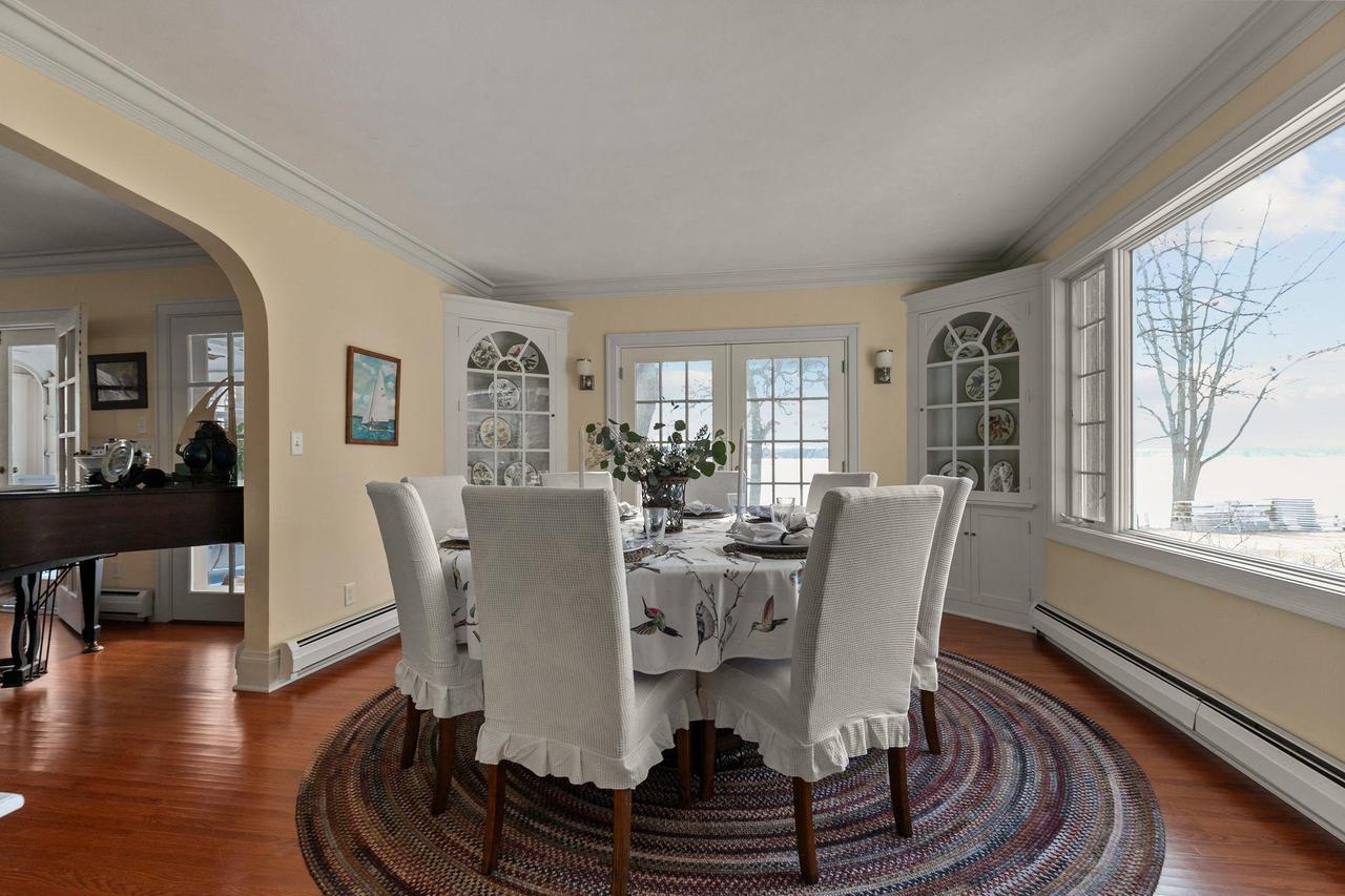 W1181 Illinois Avenue