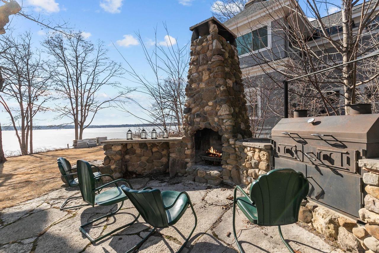 W1181 Illinois Avenue