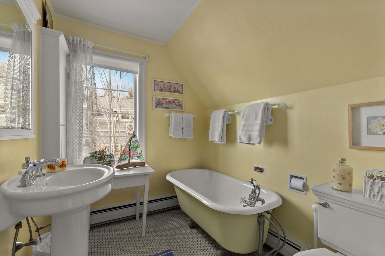 W1181 Illinois Avenue