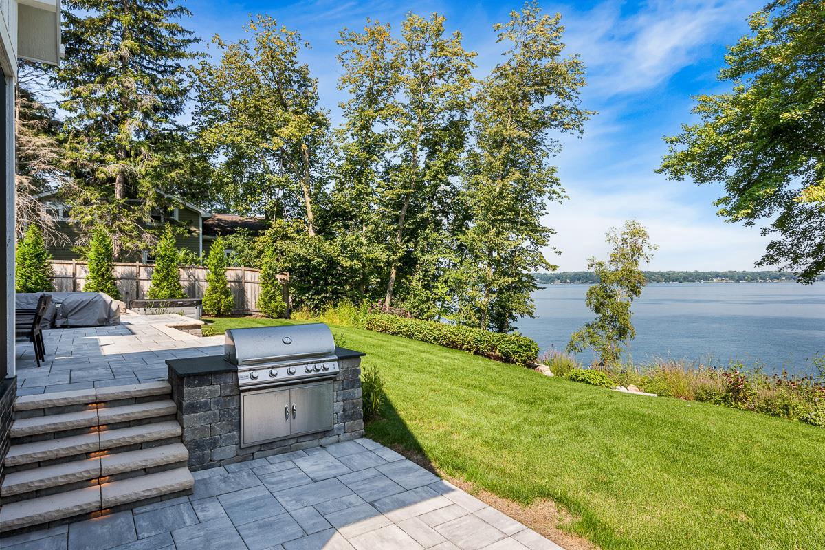 W1652 Sandstone Avenue