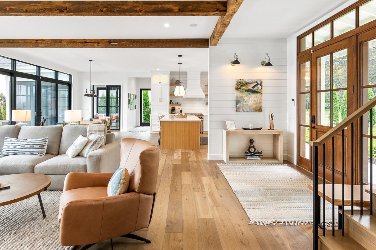 W1652 Sandstone Avenue