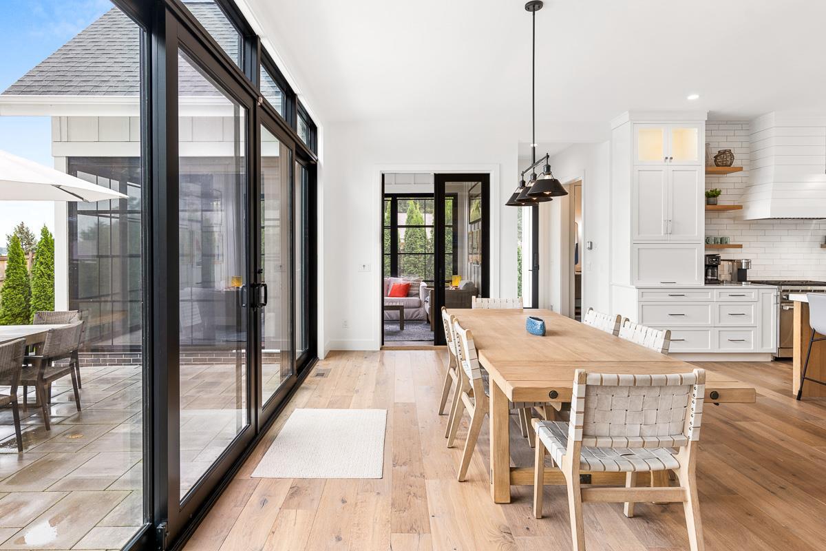 W1652 Sandstone Avenue