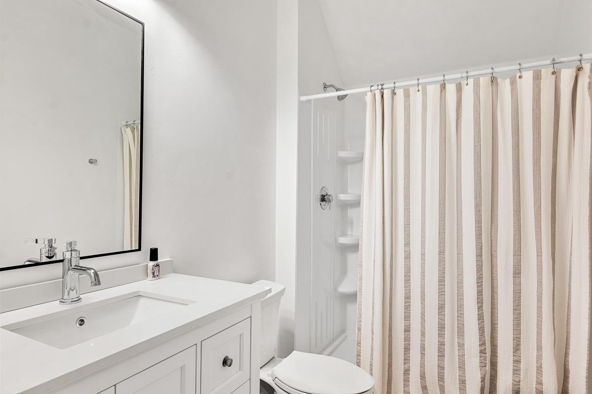 W1652 Sandstone Avenue