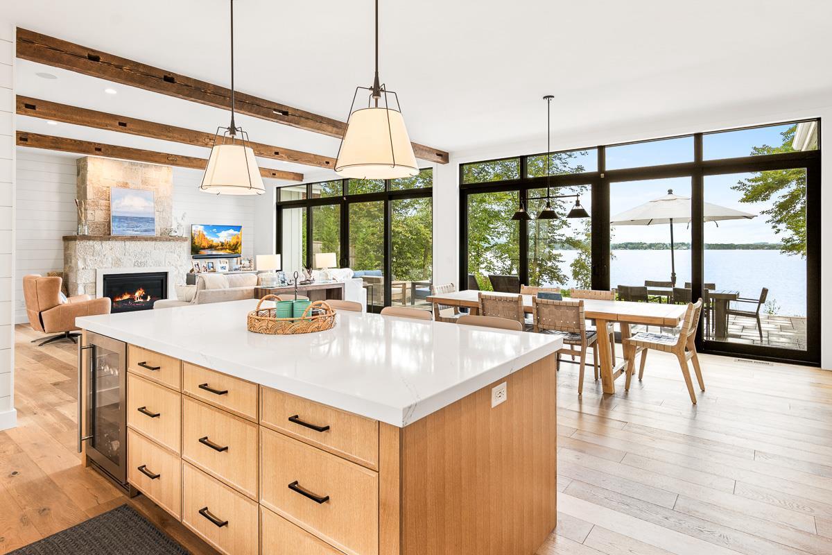 W1652 Sandstone Avenue