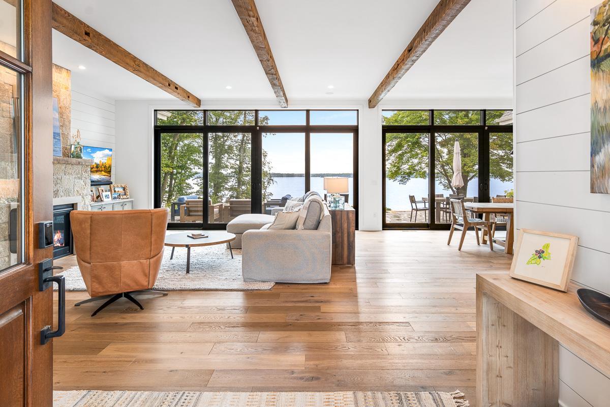 W1652 Sandstone Avenue