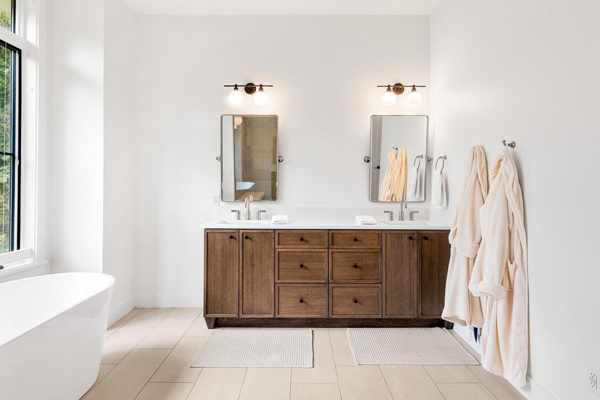 W1652 Sandstone Avenue