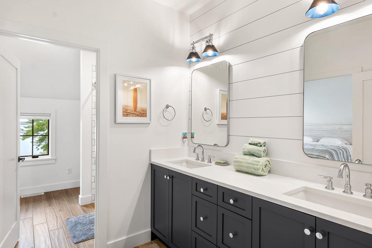 W1652 Sandstone Avenue