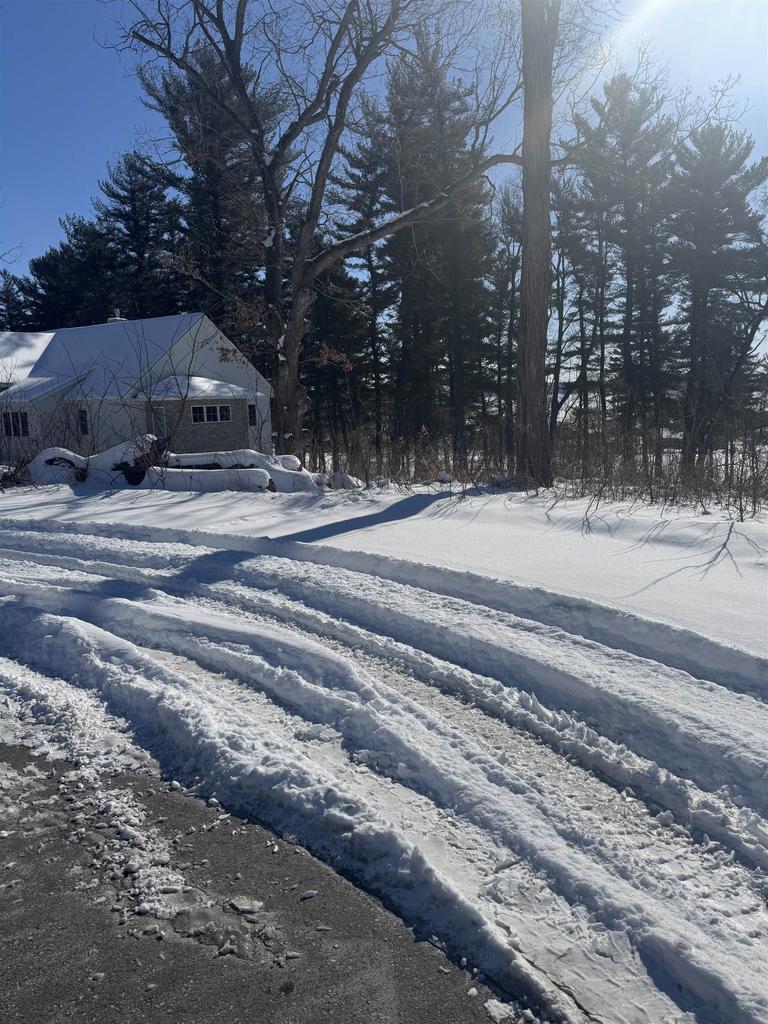 L38 Eagles Roost Lane