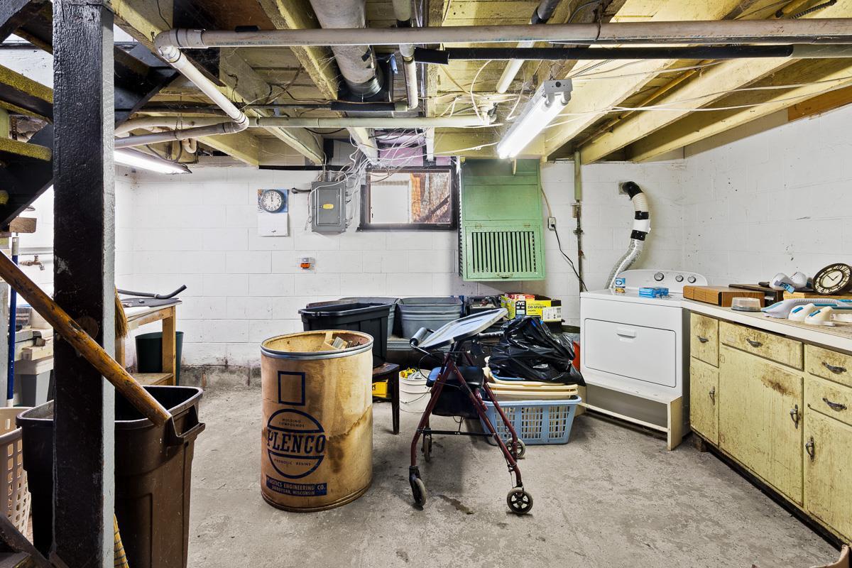 183 West Moore Street