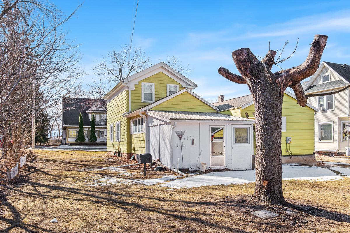 183 West Moore Street