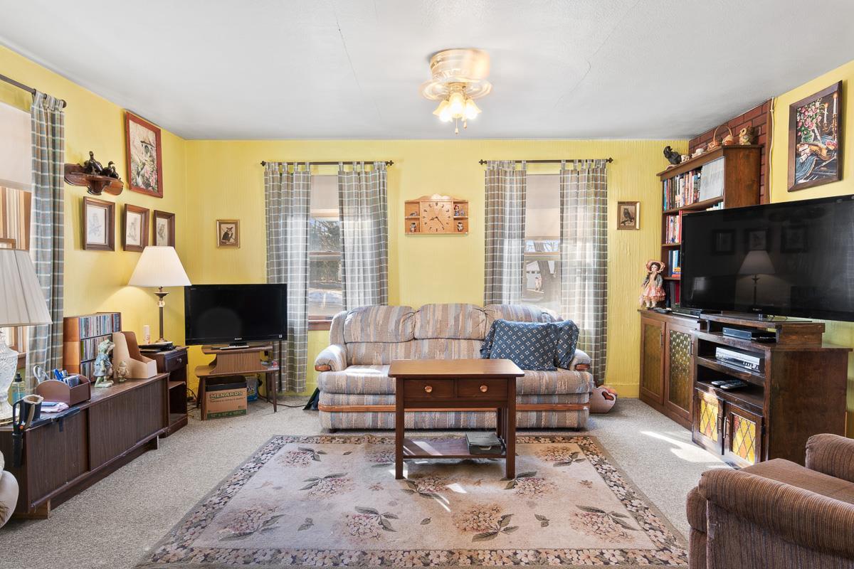 183 West Moore Street