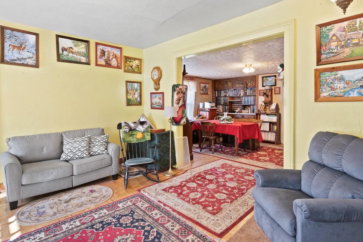 183 West Moore Street