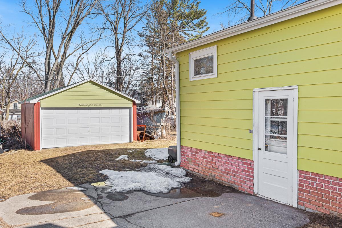 183 West Moore Street