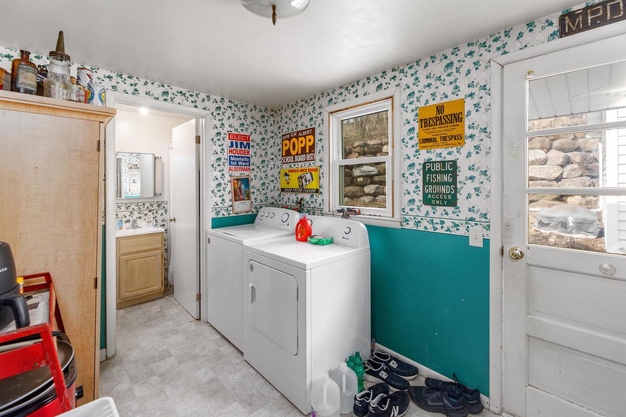 145/147 East Montello Street