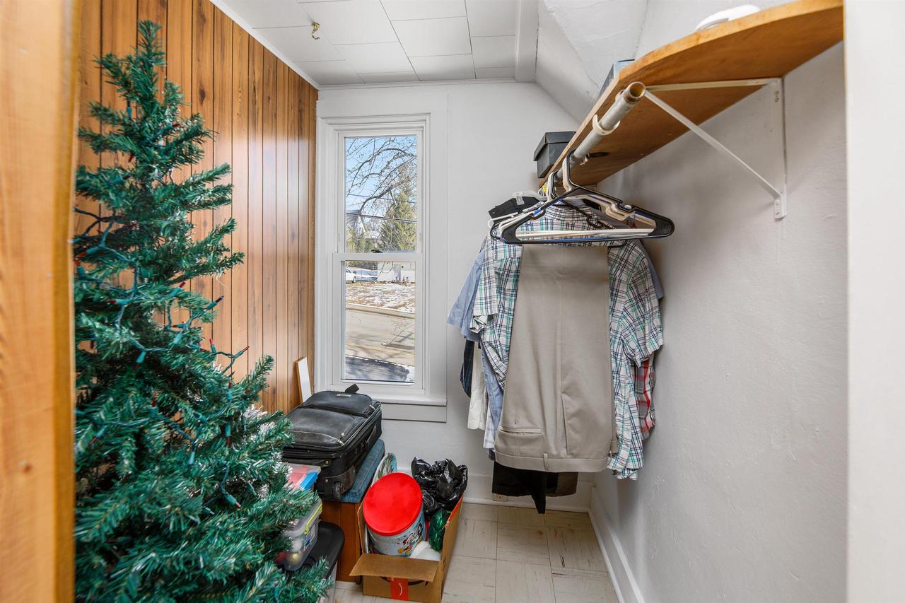 147/145 East Montello Street