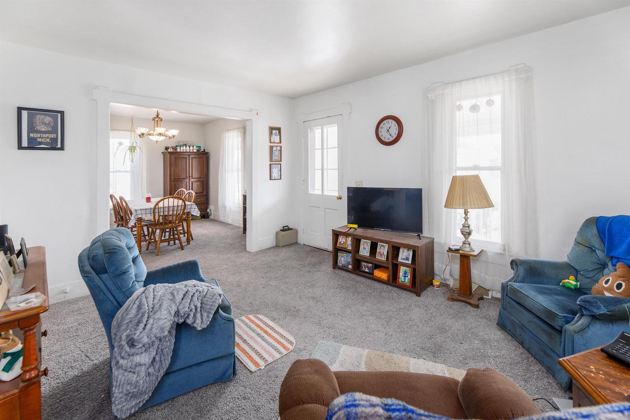 147/145 East Montello Street