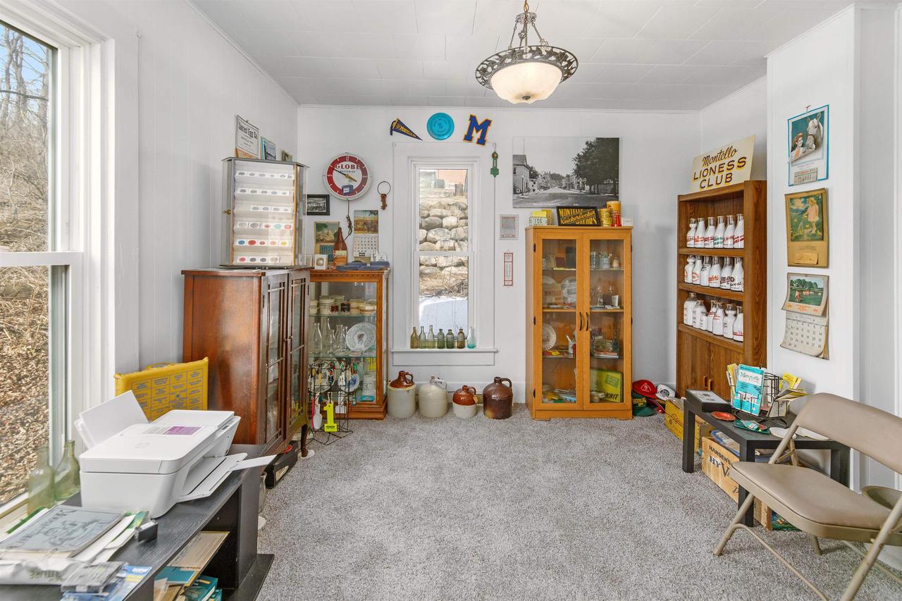 147/145 East Montello Street