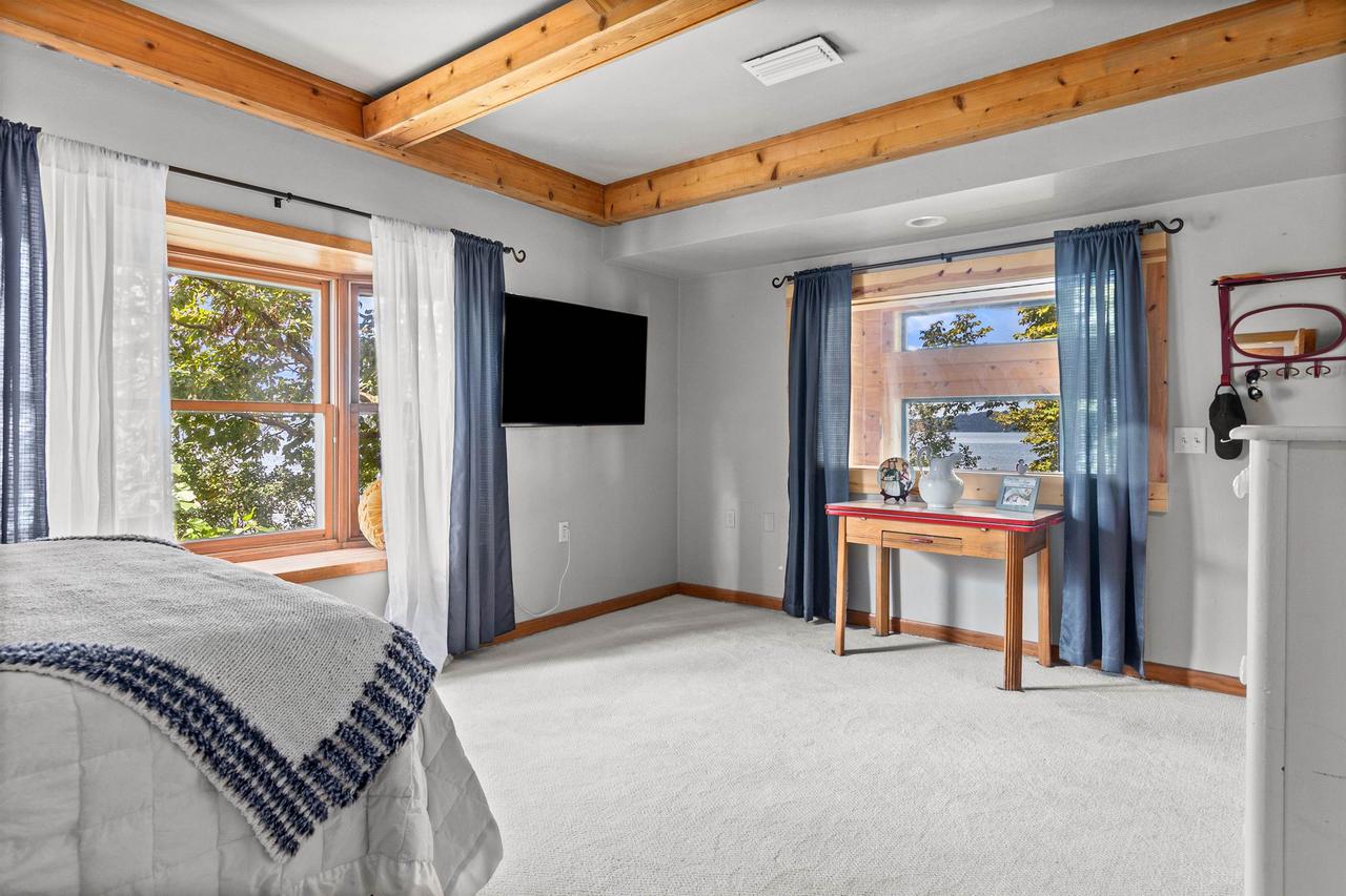 W3084 Blackbird Point Drive