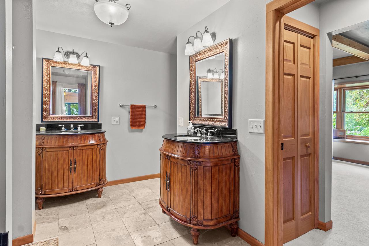 W3084 Blackbird Point Drive