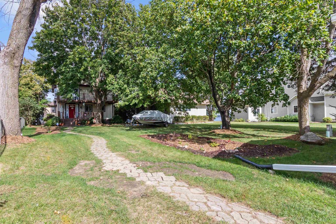 W3084 Blackbird Point Drive