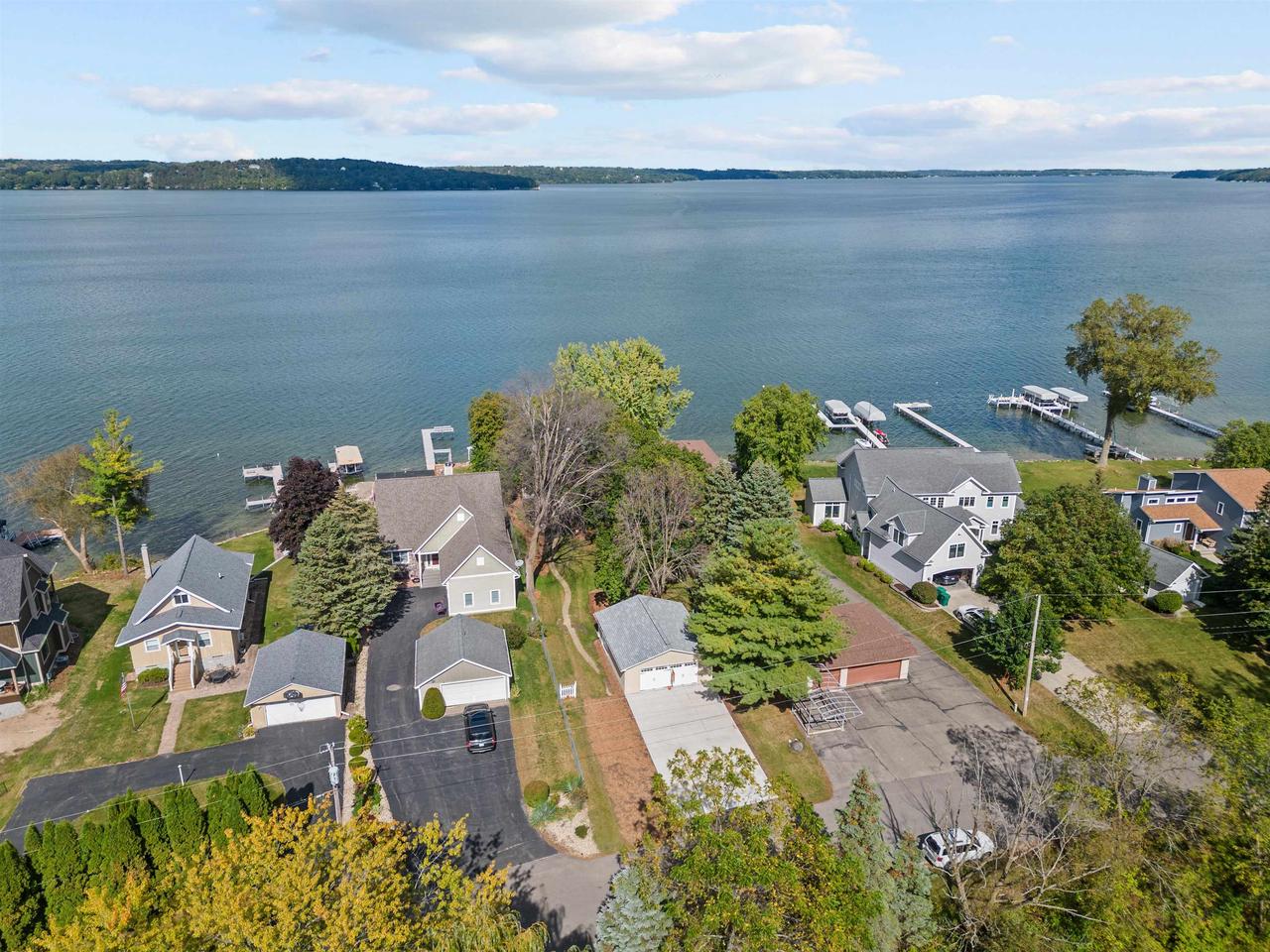 W3084 Blackbird Point Drive