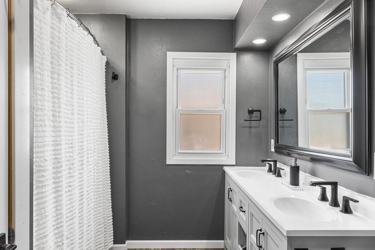 111 East 12th Street