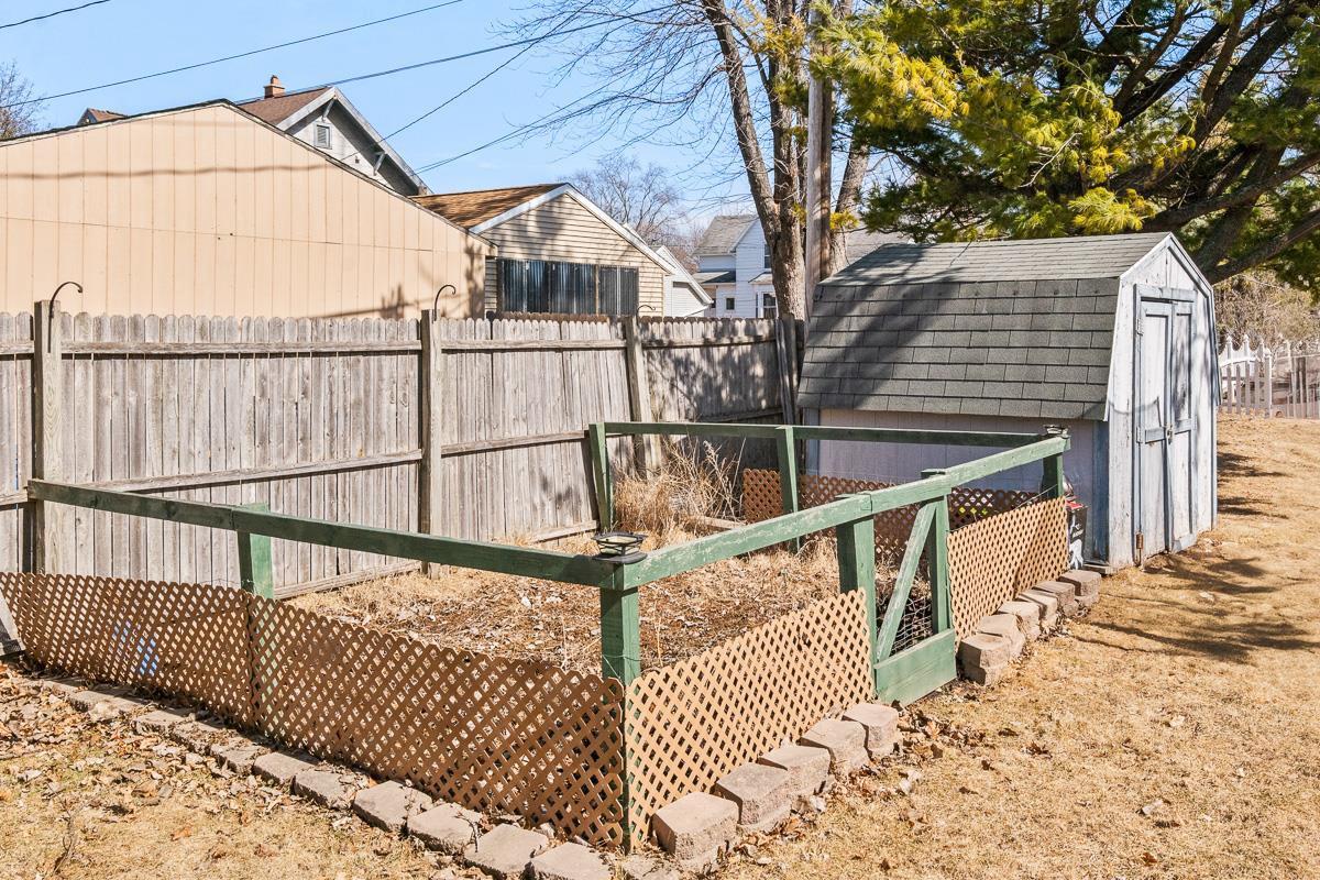 111 East 12th Street