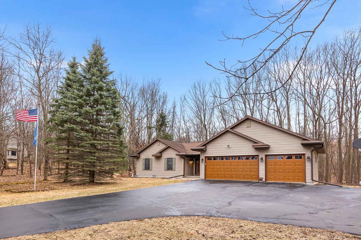 W13939 Oak Haven Drive