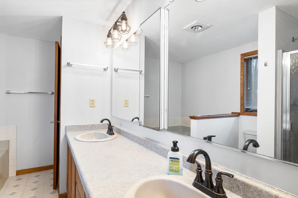 W13939 Oak Haven Drive