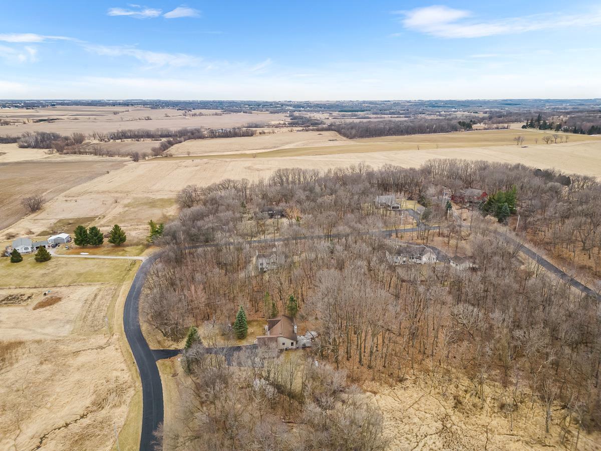 W13939 Oak Haven Drive