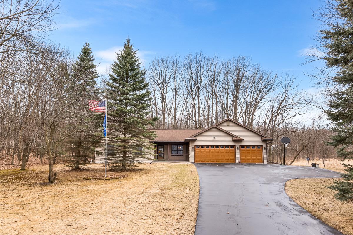 W13939 Oak Haven Drive