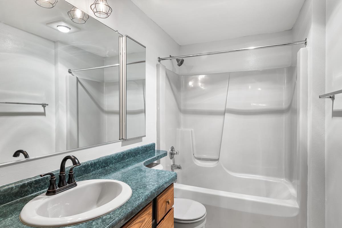 W13939 Oak Haven Drive