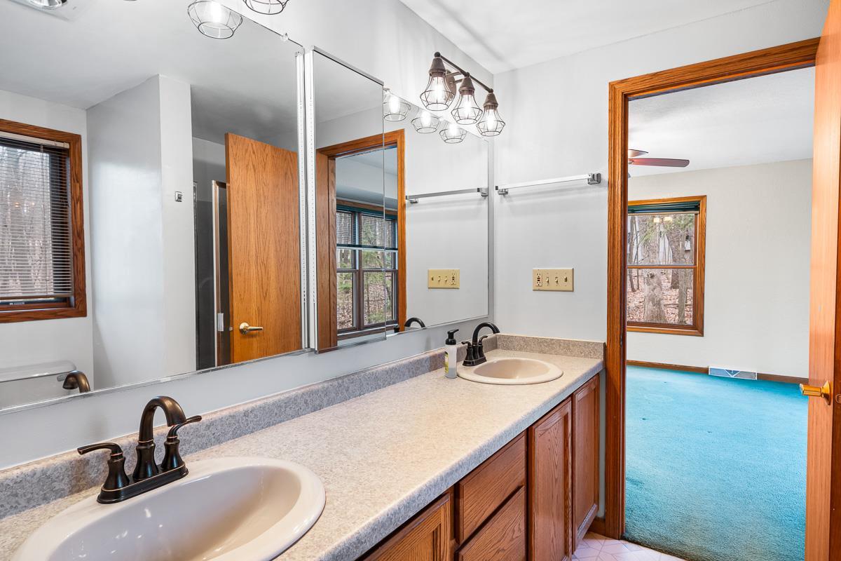 W13939 Oak Haven Drive