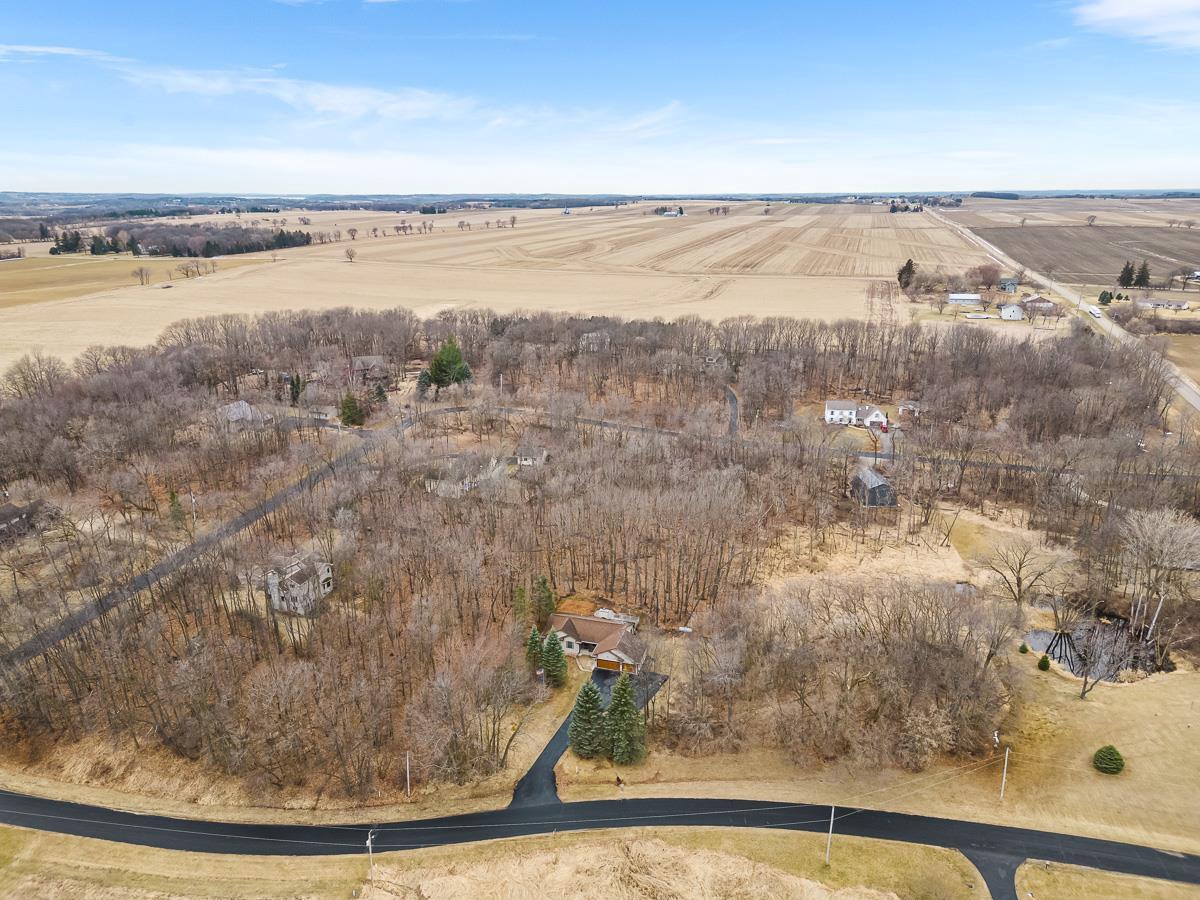 W13939 Oak Haven Drive