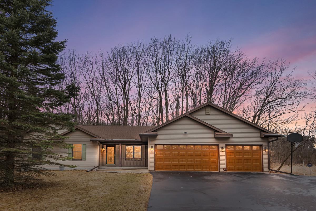 W13939 Oak Haven Drive