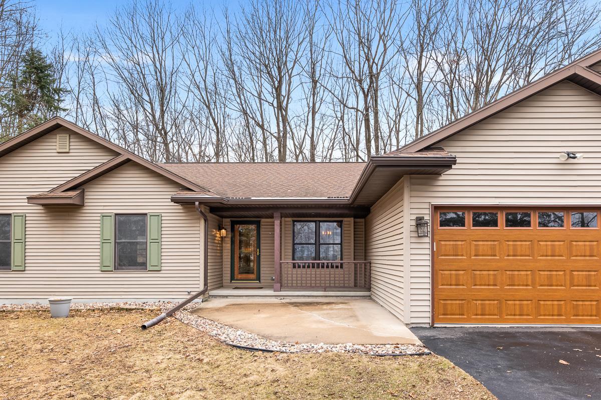 W13939 Oak Haven Drive