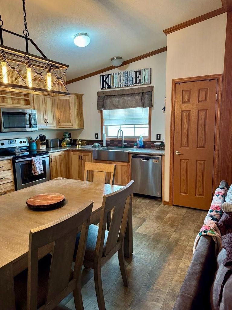 N6550 Highway 151 48