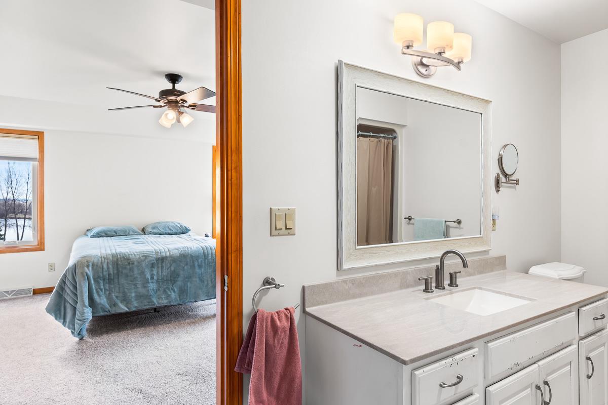 W2035 Taylor Lee Lane