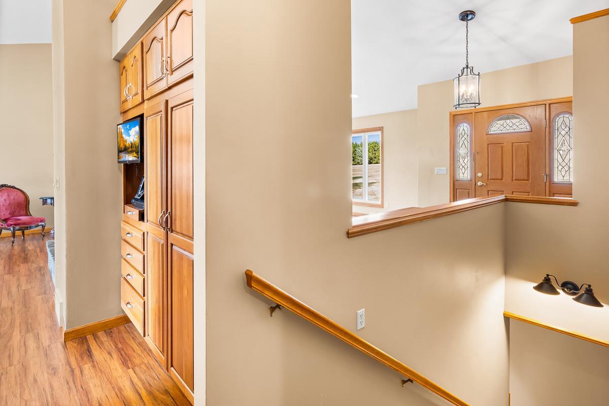 W2035 Taylor Lee Lane