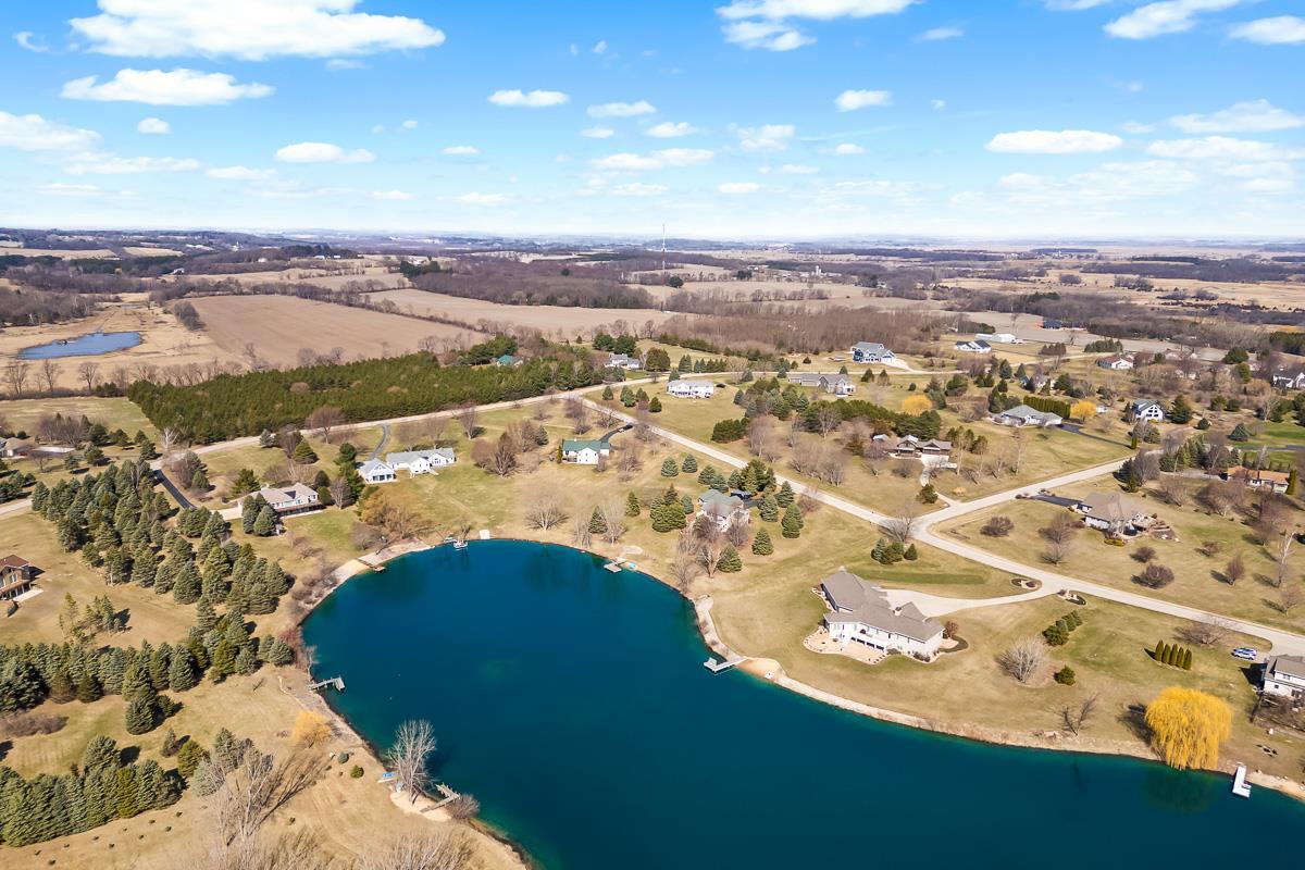 W2035 Taylor Lee Lane