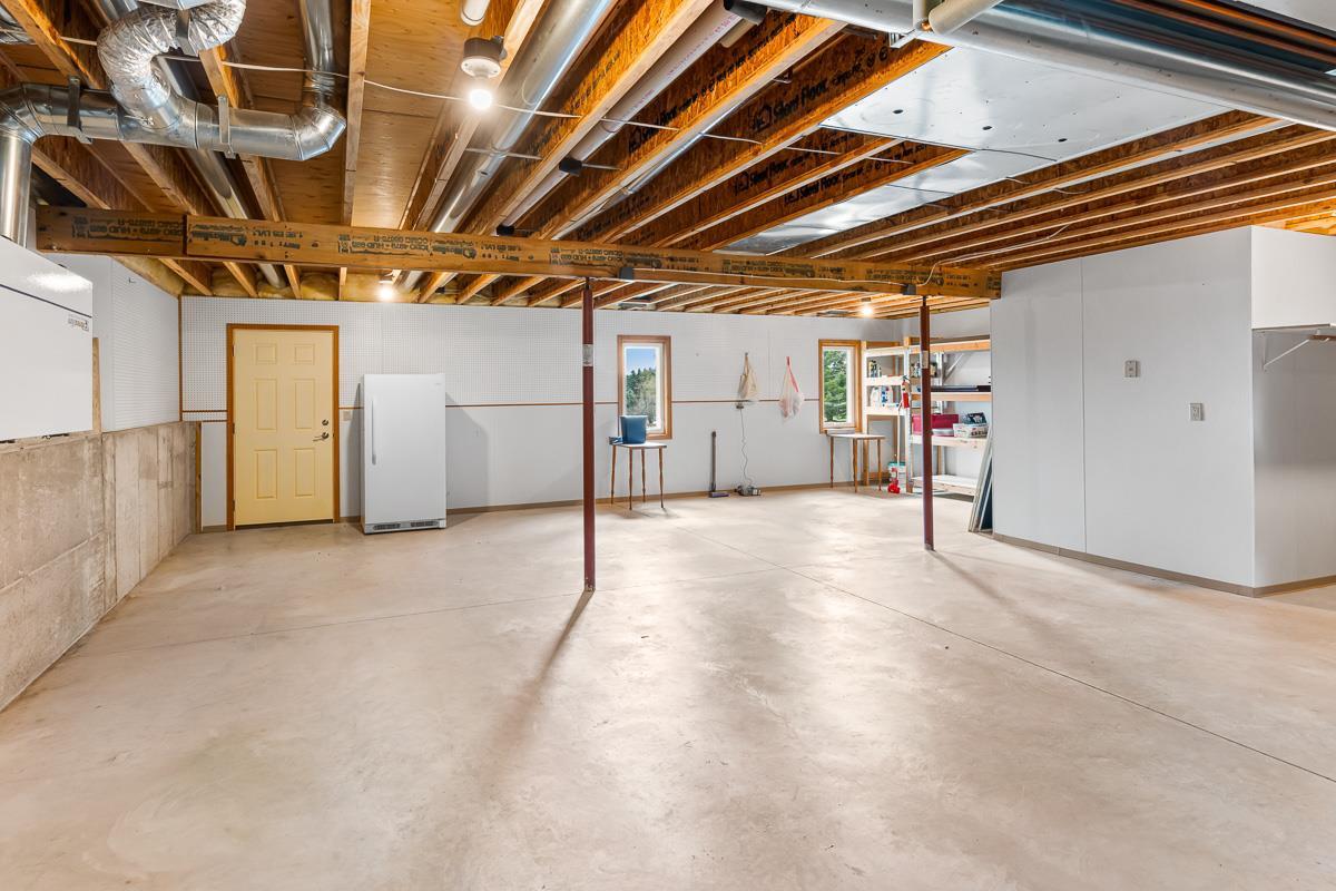 W2035 Taylor Lee Lane