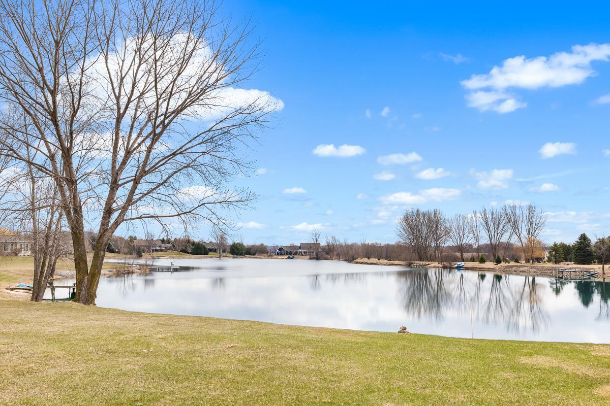 W2035 Taylor Lee Lane