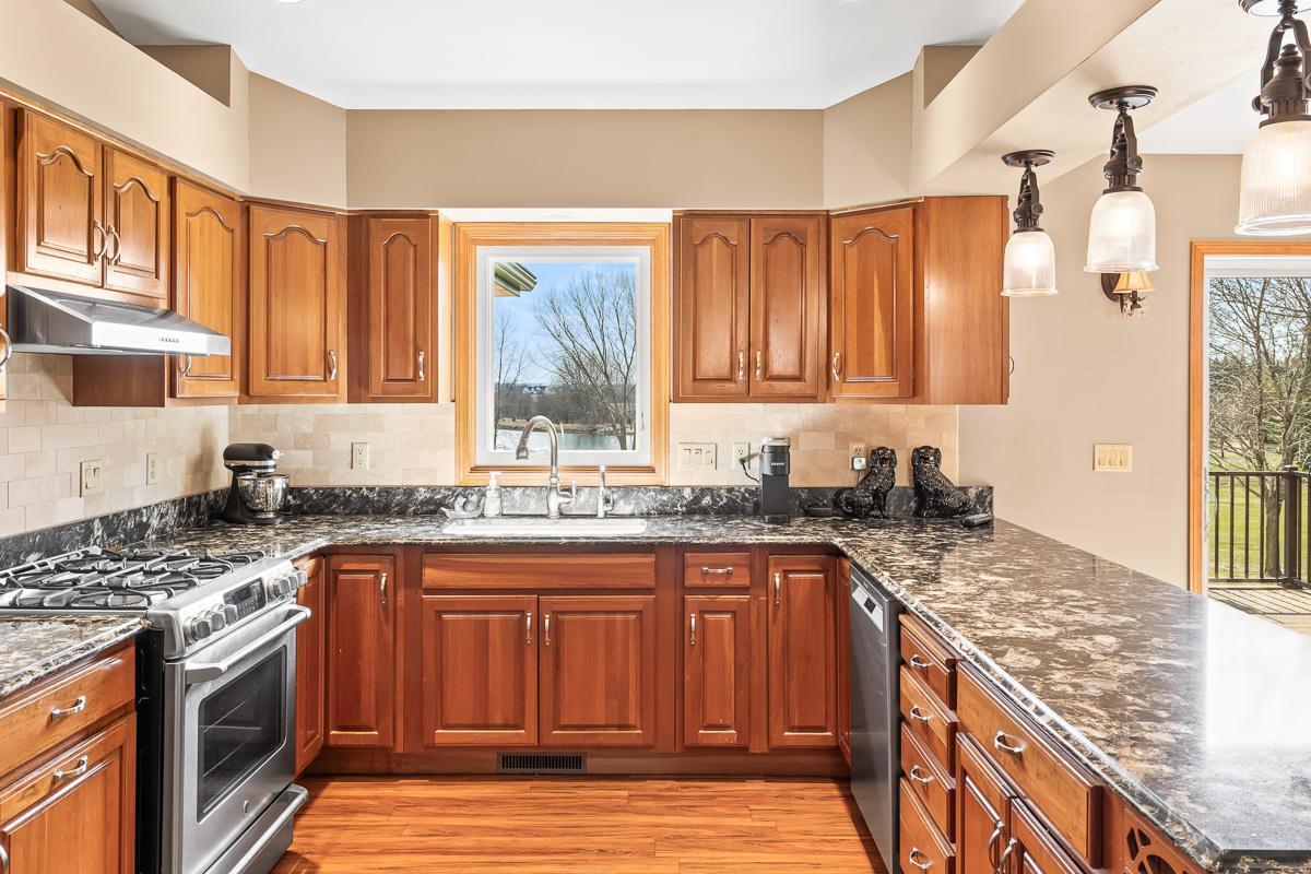 W2035 Taylor Lee Lane