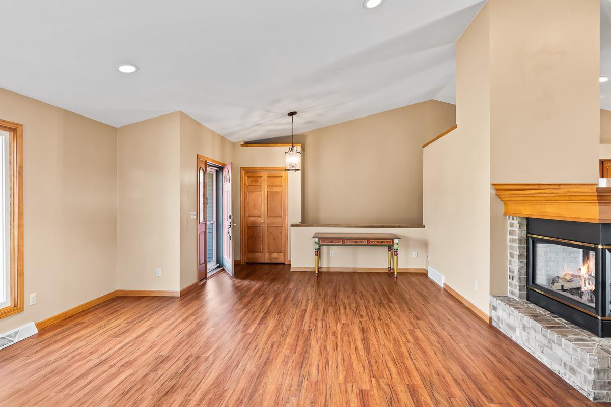 W2035 Taylor Lee Lane